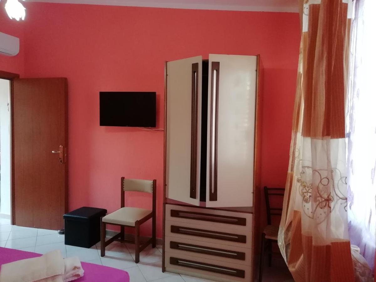 Ferienwohnung Prendas Antigas - Vacanze A Teulada Exterior foto
